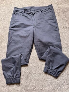 Mens Kit and Ace Navigator Stretch Joggers Size 34 Grey Regular Length